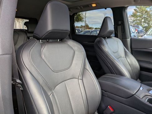 Used 2022 INFINITI QX60 Sensory w/ Cargo Package image 40