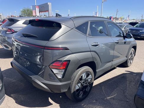 Used 2024 Hyundai Kona SEL w/ Convenience Package image 9