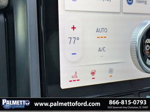 Used 2023 Ford Expedition Limited image 24