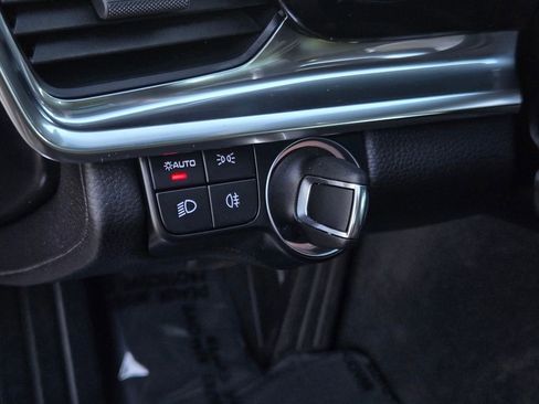 Used 2022 Porsche Panamera Platinum Edition image 27