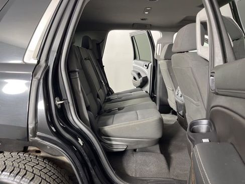 Used 2019 Chevrolet Tahoe LS AWD/4WD image 45
