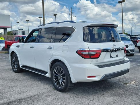 Certified 2023 Nissan Armada Platinum w/ Captain's Chairs Package RWD image 8