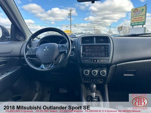 Used 2018 Mitsubishi Outlander Sport SE AWD/4WD image 11