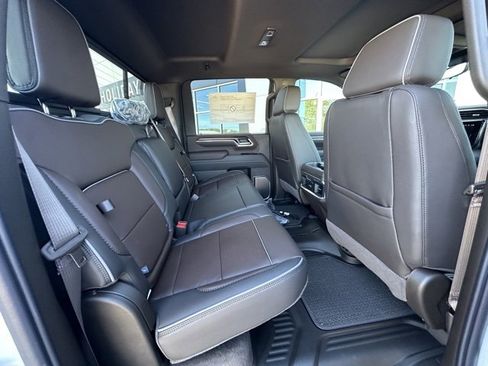 New 2026 GMC Sierra 2500 Denali w/ Denali Reserve Package image 31