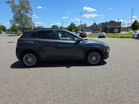 Used 2019 Hyundai Kona SEL w/ SEL Tech Package 02 AWD/4WD image 4