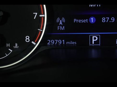 Used 2025 Nissan Altima 2.5 SV FWD image 24