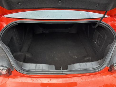 Used 2021 Chevrolet Camaro SS RWD image 13