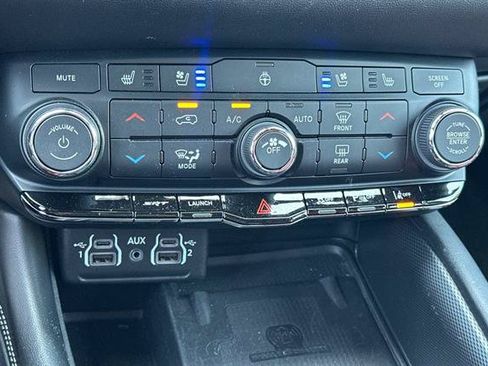 Used 2022 Dodge Durango SRT w/ Technology Group AWD/4WD image 22