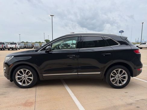 Used 2016 Lincoln MKC Select w/ Select Plus Package FWD image 6