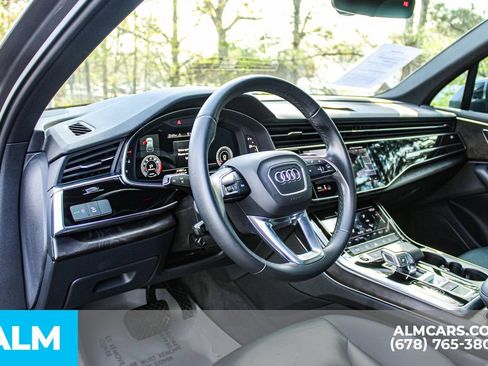 Used 2021 Audi Q7 3.0T Premium w/ Convenience Package AWD/4WD image 23
