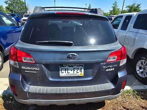 Used 2013 Subaru Outback 2.5i Premium w/ Popular Pkg 1B AWD/4WD image 14
