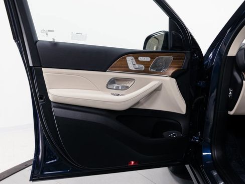 Certified 2026 Mercedes-Benz GLE 350 4MATIC image 5