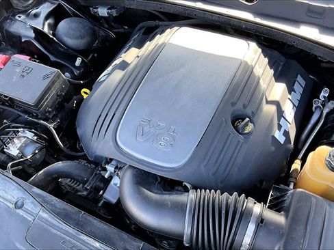 Used 2020 Dodge Charger R/T w/ Blacktop Package RWD image 34