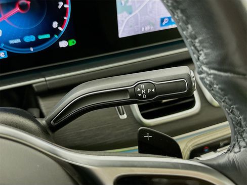 Used 2023 Mercedes-Benz GLE 450 4MATIC image 18