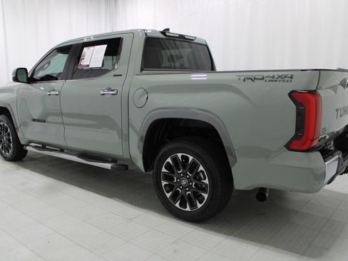 Used 2025 Toyota Tundra Limited AWD/4WD image 8
