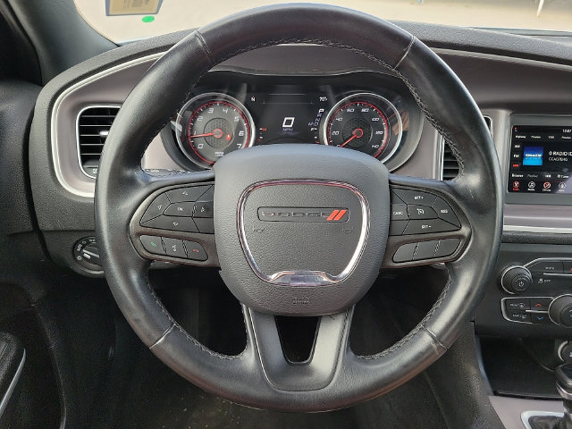 Used 2022 Dodge Charger SXT RWD image 19