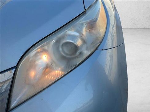 Used 2015 Toyota Sienna LE image 6