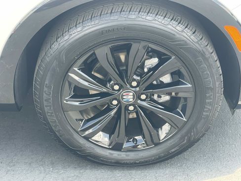 Used 2025 Buick Envista Sport Touring FWD image 30