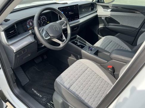 New 2026 Volkswagen Tiguan S FWD image 12