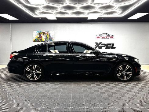 Used 2016 BMW 740i RWD image 16