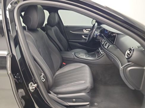 Used 2022 Mercedes-Benz E 350 Sedan w/ AMG Line Exterior image 10