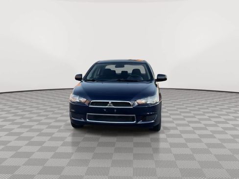 Used 2014 Mitsubishi Lancer SE image 2
