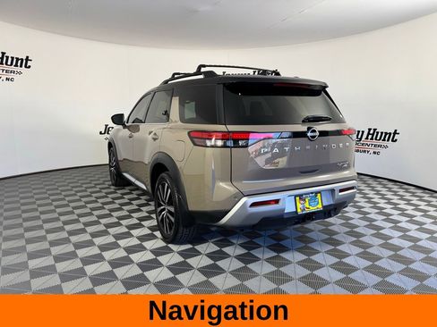 Used 2023 Nissan Pathfinder Platinum w/ Cargo Package image 10