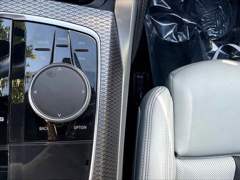 Used 2024 BMW M3 Competition w/ Executive Package image 36