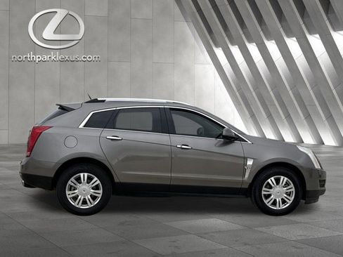Used 2012 Cadillac SRX Luxury FWD image 4