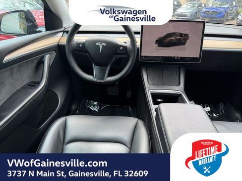 Used 2023 Tesla Model Y Long Range AWD/4WD image 14