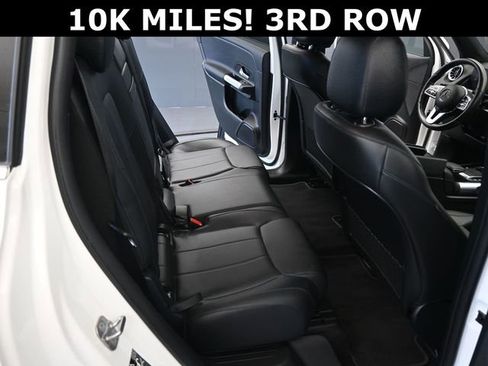 Used 2023 Mercedes-Benz EQB 300 4MATIC image 22