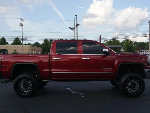 Used 2018 GMC Sierra 1500 SLT AWD/4WD image 6