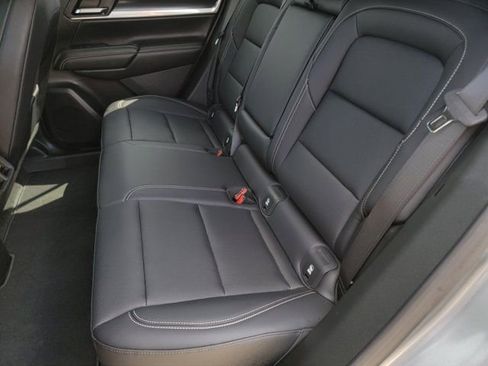 Used 2026 GMC Terrain Elevation w/ Elevation Premium Package FWD image 16