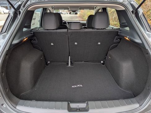 New 2026 Nissan Kicks S image 29