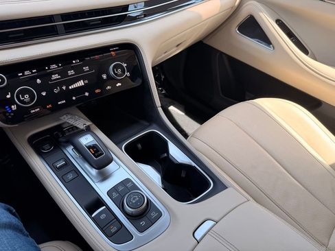 Used 2023 INFINITI QX60 Sensory w/ Vision Package AWD/4WD image 25