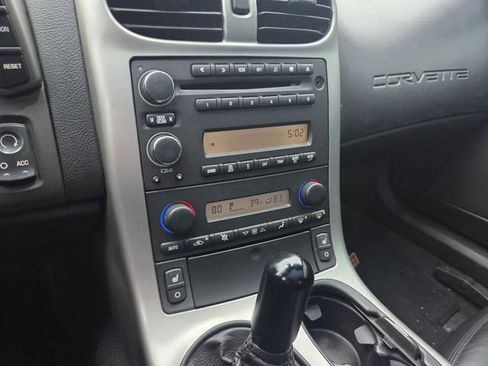 Used 2005 Chevrolet Corvette Coupe w/ Preferred Equipment Group image 9