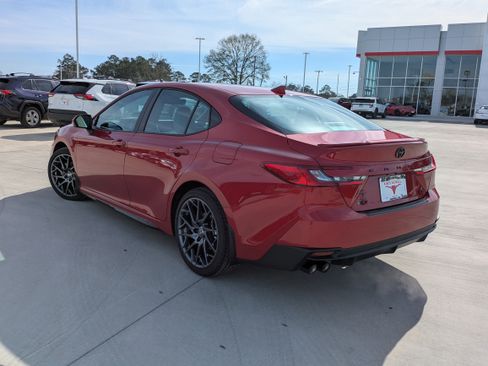New 2026 Toyota Camry SE image 5