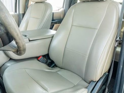 Used 2020 Ford F250 XL w/ Power Equipment Group image 19