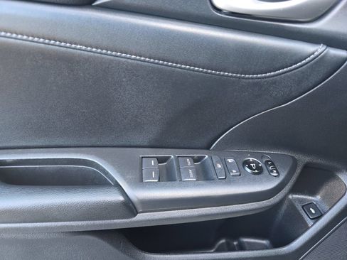 Used 2020 Honda Insight Touring image 10