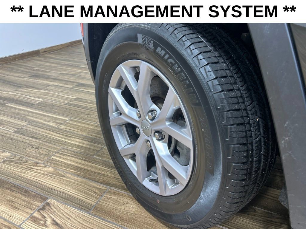 Used 2022 Jeep Grand Cherokee L Limited AWD/4WD image 17