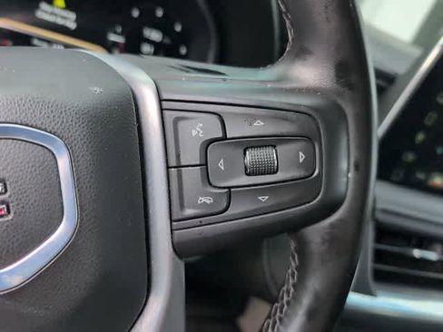 Used 2024 GMC Yukon SLE image 20