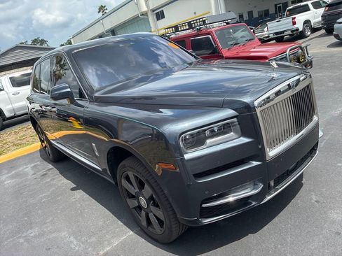 Used 2019 Rolls-Royce Cullinan AWD/4WD image 1
