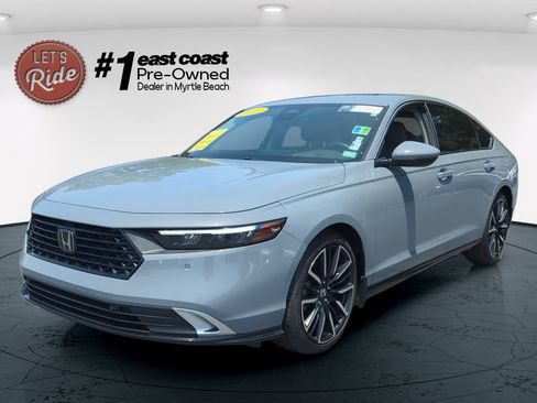 Certified 2023 Honda Accord Touring image 1