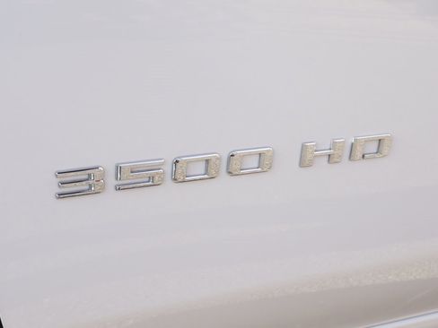 Used 2022 Chevrolet Silverado 3500 W/T image 45