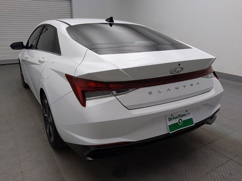 Used 2021 Hyundai Elantra SEL w/ Convenience + Premium Package FWD image 6