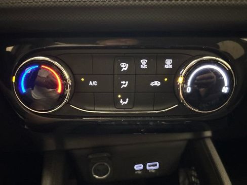 Used 2026 Chevrolet TrailBlazer LT FWD image 18