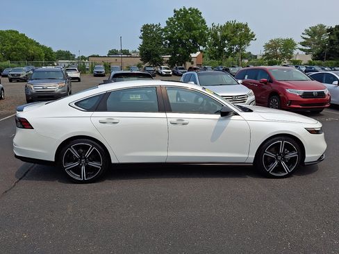 Certified 2023 Honda Accord Sport image 7