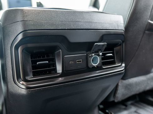 Used 2019 Chevrolet Silverado 1500 LT Trail Boss AWD/4WD image 38