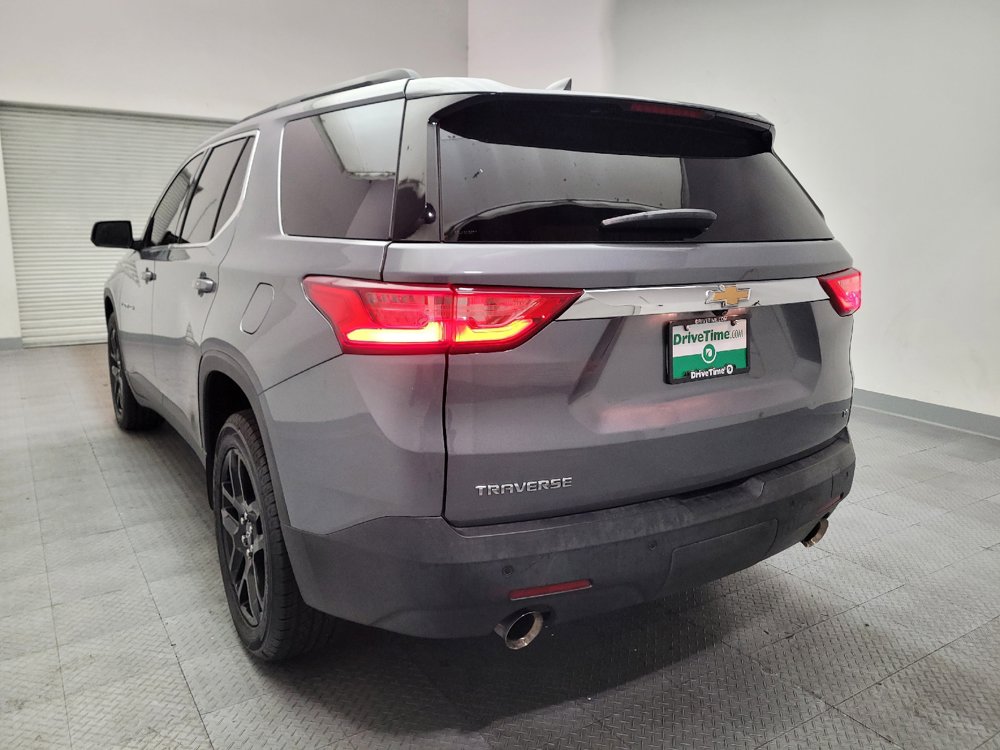 Used 2021 Chevrolet Traverse LT FWD image 6