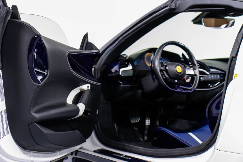Certified 2022 Ferrari SF90 Spider AWD/4WD image 34